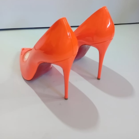 NEW IN BOX NEON ORANGE LOUBOUTINS 🧡🧡 - Picture 10 of 10